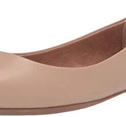 Amazon Essentials Women’s Pointed-Toe Ballet Flat, Beige Faux Leather, 8