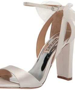 Badgley Mischka Women’s Kim Heeled Sandal, Soft White Satin, 7