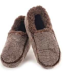 Snoozies Mens Two Tone Fleece Lined Slippers – Comfortable Slippers for Men – Brown – Large