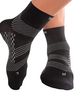 TechWare Pro Ankle Compression Socks – Plantar Fasciitis Socks. Ankle Brace & Foot Support. (Black Medium)
