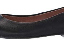 Amazon Essentials Women’s Pointed-Toe Ballet Flat, Black Faux Leather, 9