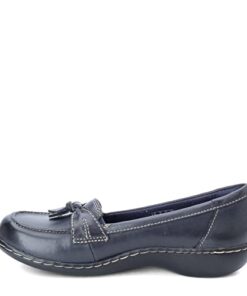 Clarks Women’s Ashland Bubble Slip-On Loafer, Navy, 7.5 M US