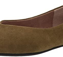 Amazon Essentials Women’s Square-Toe Ballet Flat, Dark Olive Microsuede, 8