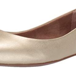 Amazon Essentials Women’s Pointed-Toe Ballet Flat, Gold, 6.5