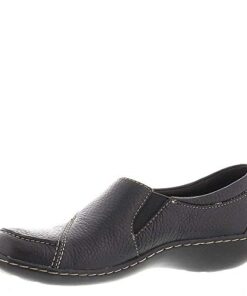 Clarks Women’s Ashland Lane Q Slip-On Loafer, Black, 7.5 W US