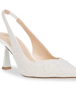 Betsey Johnson Clark Ivory 8.5 M