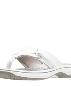 Clarks womens Breeze Sea Flip Flop, New White Synthetic, 8 US